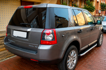 Land Rover Freelander II 2006–2014 Bočné nášľapy Fullmond (2 ks, hliník) fotografia 1