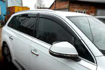 Audi Q7 2015–2026 Okenné deflektory s chrómovou lištou (4 ks, HIC) fotografia 1