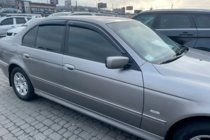BMW 5. séria E39 1996–2003 Deflektory okien SD (4 ks, HIC) fotografia 6