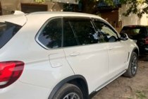 BMW X5 F15 2013–2018 Okenné deflektory s chrómovou lištou (4 ks, HIC) fotografia 2