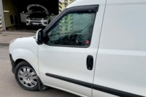 Fiat Doblo II 2010–2022 Okenné veterné deflektory (2 ks, HIC) fotografia 1