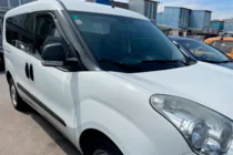 Fiat Doblo II 2010–2022 Vkladané okenné deflektory (2 ks, HIC) fotografia 2