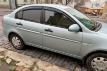 Hyundai Accent 2006–2010 Deflektory okien (4 ks, HIC) fotografia 2