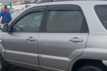 Kia Sportage 2004–2010 Deflektory okien (4 ks, HIC) fotografia 2