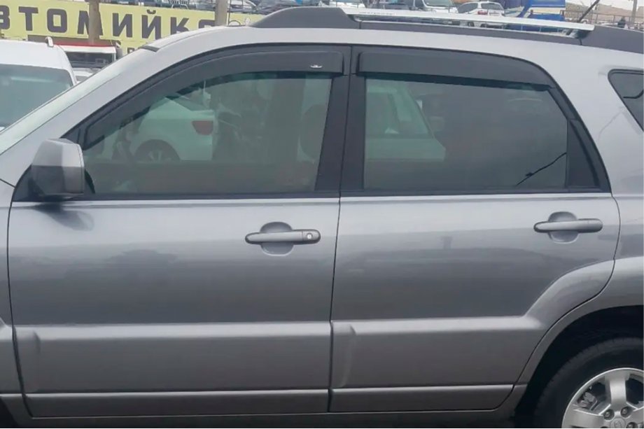 Kia Sportage 2004–2010 Deflektory okien (4 ks, HIC) Image