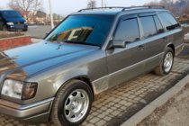 Mercedes E-trieda W124 1984–1997 Okenné deflektory SW (4 ks, HIC) fotografia 4