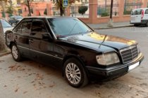 Mercedes E-trieda W124 1984–1997 Deflektory okien SD (4 ks, HIC) fotografia 10