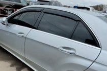 Mercedes E-class W212 2009–2016 Deflektory okien SD (4 ks, HIC) fotografia 2
