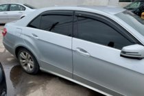 Mercedes E-class W212 2009–2016 Deflektory okien SD (4 ks, HIC) fotografia 1