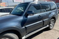Mitsubishi Pajero Wagon III 1999–2006 Deflektory okien (4 ks, HIC) fotografia 1