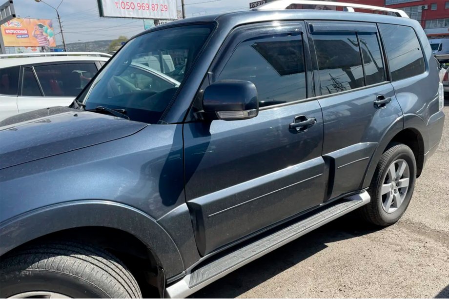 Mitsubishi Pajero Wagon IV 2006–2021 Deflektory okien (4 ks, HIC) Image