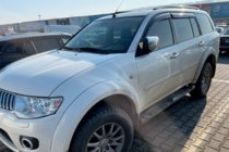 Mitsubishi Pajero Sport 2008–2015 Deflektory okien (4 ks, HIC) fotografia 7