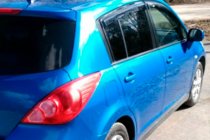 Nissan Tiida 2004–2011 Okenné deflektory HB (4 ks, HIC) fotografia 7