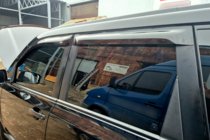 Nissan X-trail T30 2002–2007 Deflektory okien (4 ks, HIC) fotografia 4