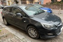 Opel Astra J 2009–2015 Deflektory okien WG (4 ks, HIC) fotografia 3
