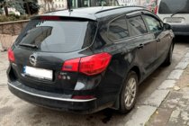 Opel Astra J 2009–2015 Deflektory okien WG (4 ks, HIC) fotografia 4