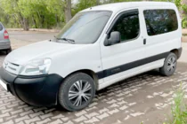 Renault Kangoo 1998–2008 Okenné deflektory 11 cm (2 ks, HIC) fotografia 3