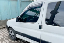Renault Kangoo 1998–2008 Okenné deflektory 11 cm (2 ks, HIC) fotografia 2