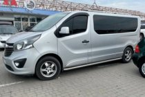 Renault Trafic 2015– Okenné veterné deflektory (2 ks, HIC) fotografia 11