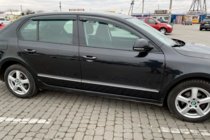 Skoda Superb 2009–2015 Deflektory okien SD (4 ks, HIC) fotografia 4
