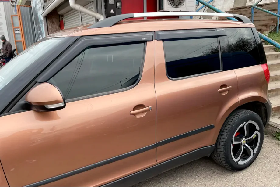 Skoda Yeti 2009–2017 Deflektory okien (4 ks, HIC) Image