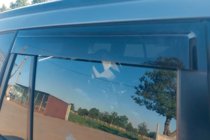 Suzuki Grand Vitara 2005–2017 Deflektory okien (4 ks, HIC) fotografia 11