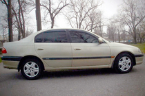 Toyota Avensis 1998–2003 Deflektory okien SD (4 ks, HIC) fotografia 1