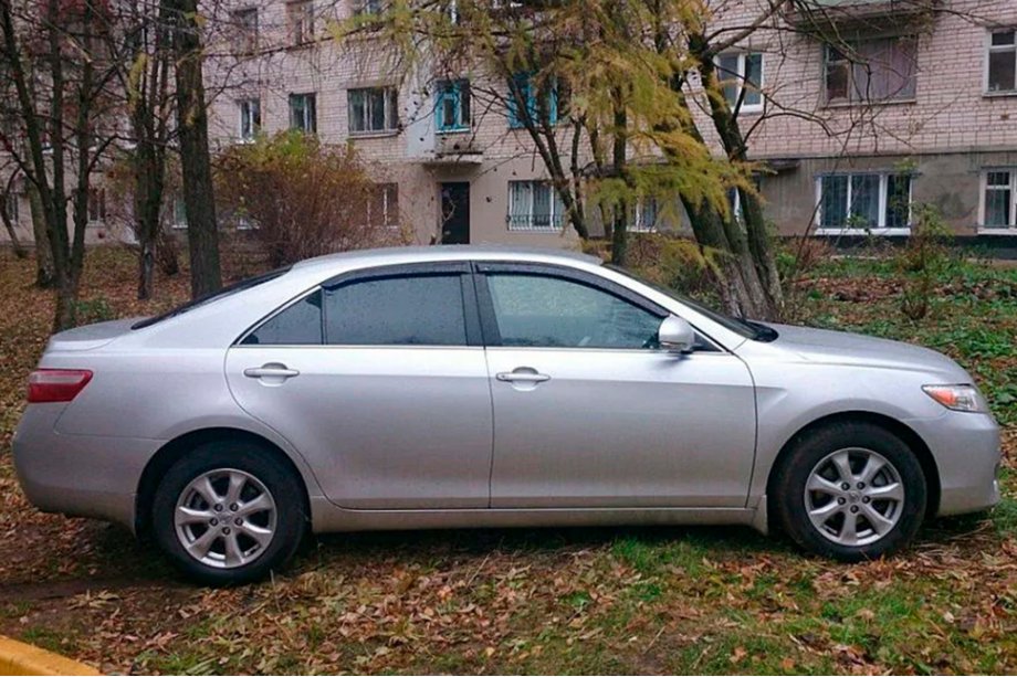 Toyota Camry 2006–2011 Deflektory okien (USA, 4 ks, HIC) Image