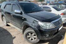 Toyota Hilux 2006–2015 Deflektory okien (4 ks, HIC) fotografia 6