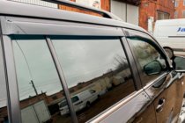 Toyota Land Cruiser 200 2007–2021 Okenné deflektory 8 cm (4 ks, HIC) fotografia 11