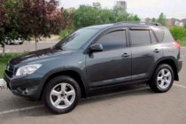 Toyota Rav 4 2001–2005 Deflektory okien (4 ks, HIC) fotografia 1