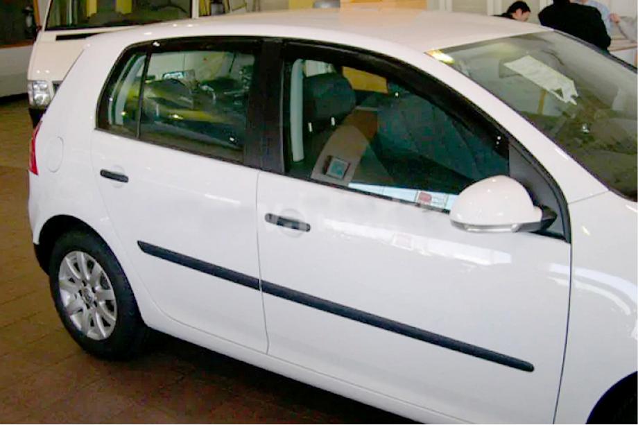 Volkswagen Polo 2010–2017 Okenné deflektory HB (4 ks, HIC) Image