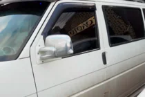 Volkswagen T4 Transporter 1990–2003 Okenné veterné deflektory (2 ks, HIC) fotografia 3