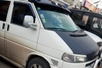 Volkswagen T4 Caravelle/Multivan 1990–2003 Okenné veterné deflektory (2 ks, HIC) fotografia 6