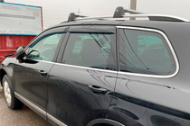 Volkswagen Touareg 2010–2018 Deflektory okien (4 ks, HIC) fotografia 2