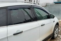 Ford Kuga/Escape 2013–2019 Deflektory okien (4 ks, HIC) fotografia 3