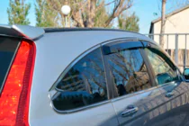 Honda CRV 2007–2011 Okenné deflektory s chrómovou lištou (4 ks, HIC) fotografia 5