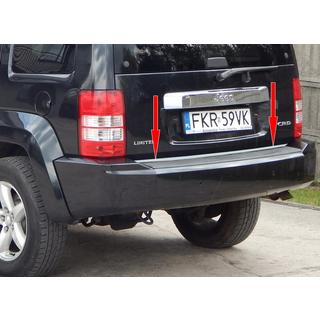 Nerezová lišta hrany kufra Jeep Cherokee/Liberty 2007–2013 fotografia 1