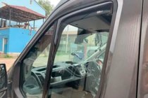 Mercedes Sprinter W906 2006–2018 Vkladané okenné deflektory (2 ks, HIC) fotografia 12