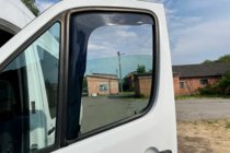 Mercedes Sprinter W906 2006–2018 Vkladané okenné deflektory (2 ks, HIC) fotografia 17