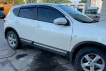 Nissan Qashqai 2010–2014 Deflektory okien (4 ks, HIC) fotografia 4