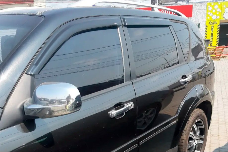 SsangYong Rexton I 2001–2017 Deflektory okien 2013+ (4 ks, HIC) Image