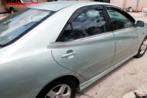 Toyota Camry 2001–2006 Deflektory okien (4 ks, HIC) fotografia 4