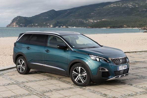 Test crossoveru Peugeot 5008 druhej generácie