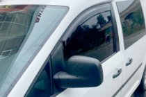 Volkswagen Caddy 2010–2015 Okenné veterné deflektory (2 ks, HIC) fotografia 13
