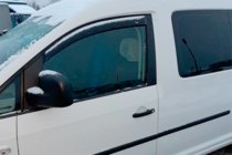 Volkswagen Caddy 2010–2015 Vkladané okenné deflektory (2 ks, HIC) fotografia 3