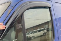 Opel Movano 2004–2010 Okenné veterné deflektory (2 ks, HIC) fotografia 7