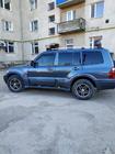 Mitsubishi Pajero Wagon IV 2006–2021 Strešné pozdĺžne nosiče (relingy) chróm, turecký dizajn (2 ks) fotografia 5