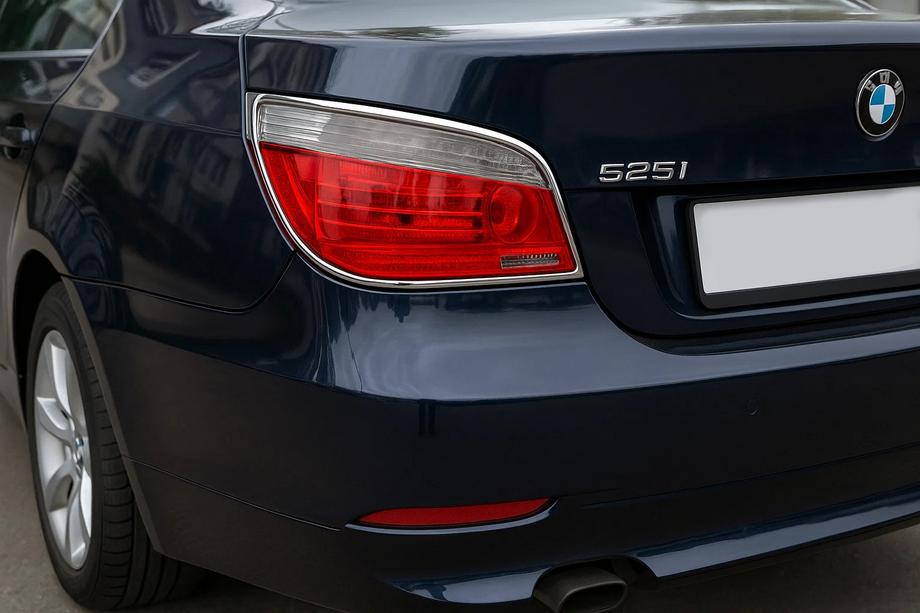 BMW 5. rad E60/E61 2003–2010 Kryty brzdových svetiel (2 ks, plast) Image
