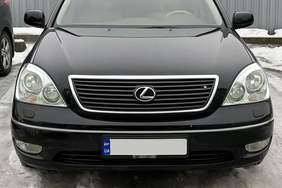 Lexus LS 2001–2006 Chrómové kryty predných svetlometov (2 ks, plast) Image